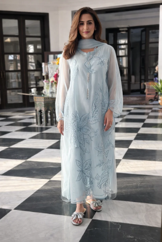 DEENA SEMI FORMAL (B)